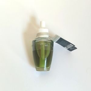 Fresh Balsam - Wallflower Bulb - Bath and Body Works - Home Fragrance Refill